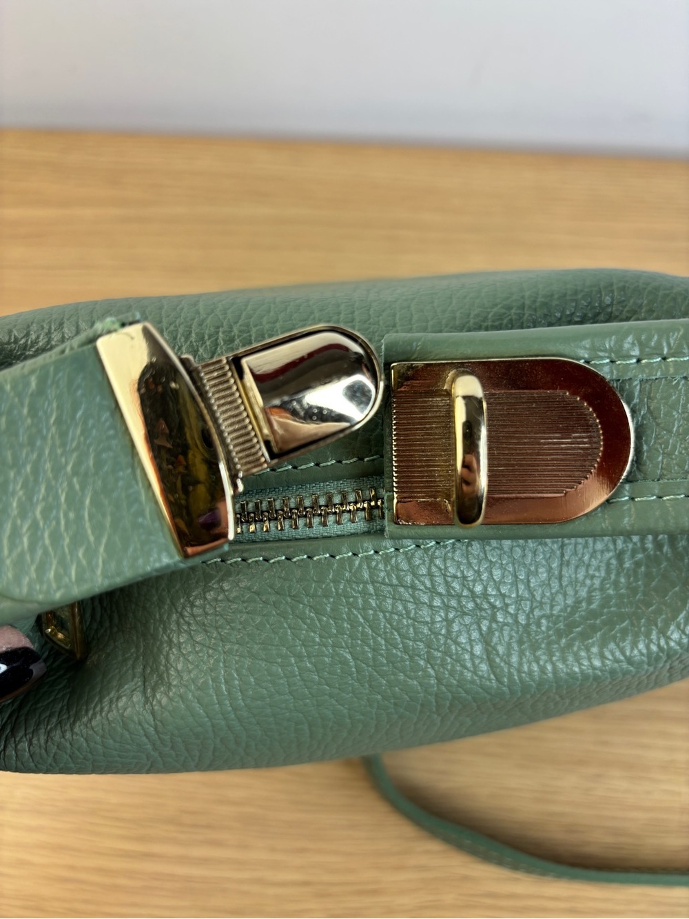 Borse in Pelle (Italian -Genuine Pebbled Leather) in Sage Green Soft - Picture 7 of 13